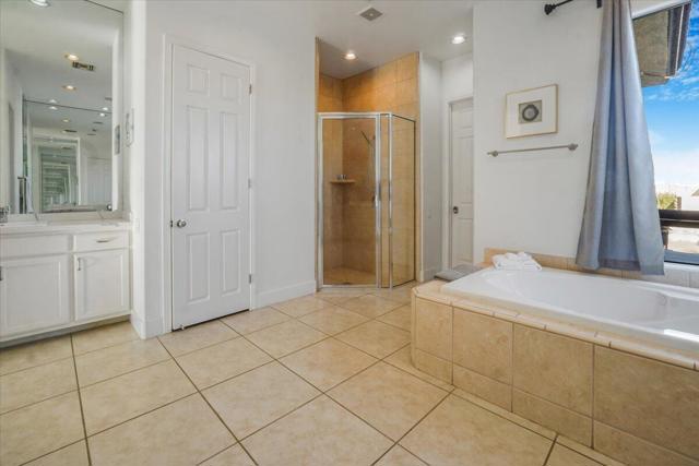 34620 Via Josefina, Rancho Mirage CA: https://media.crmls.org/mediaz/962bae80-e828-4314-a243-96f8e9374733.jpg