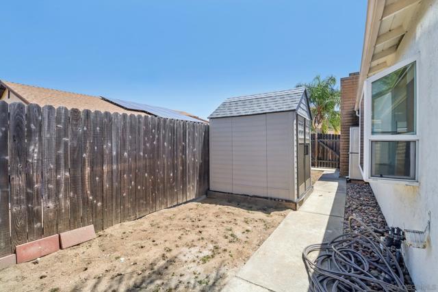 13002 Standish Dr, Poway CA: https://media.crmls.org/mediaz/962c2f8f-31fb-4c10-81d8-fe6d3a7b1bf7.jpg