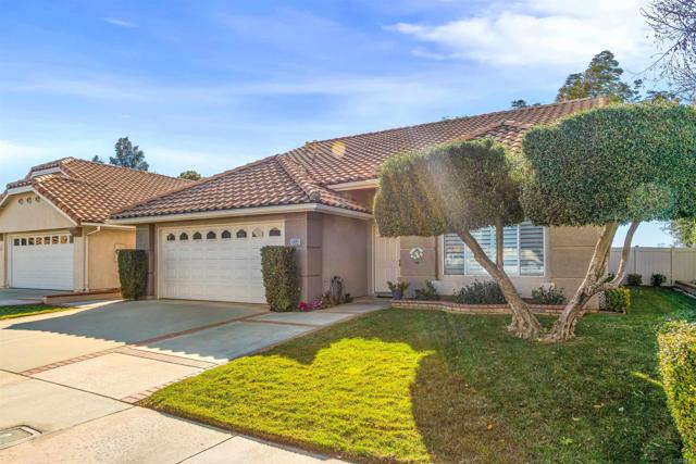 Detail Gallery Image 2 of 47 For 6004 Lake Buena Vista Way, Banning,  CA 92220 - 2 Beds | 3 Baths