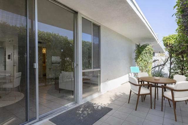 42336 Dunes View Road, Rancho Mirage CA: https://media.crmls.org/mediaz/962d6703-5bb3-4929-98ed-5beb5d73bb3c.jpg