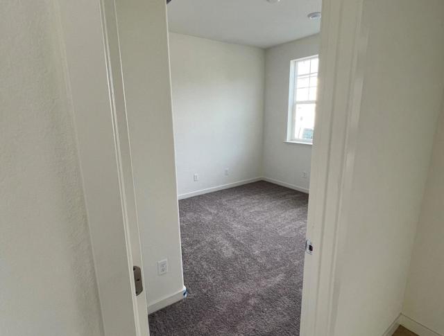 2800 High Tide Avenue, Sacramento CA: https://media.crmls.org/mediaz/962d9360-e988-4487-bdd9-aec47f6406ff.jpg