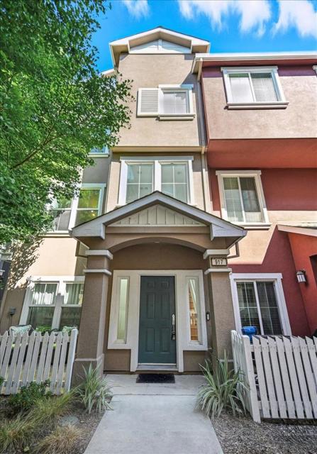 917 Alegre Place, San Jose CA: https://media.crmls.org/mediaz/962e8210-1fde-4a20-9761-32f777eb3e1a.jpg