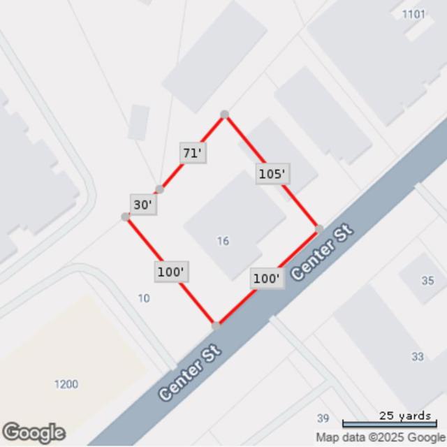 16 Center Street, Millbrae CA: https://media.crmls.org/mediaz/9630690e-41d1-43e8-a281-e601107c149c.jpg