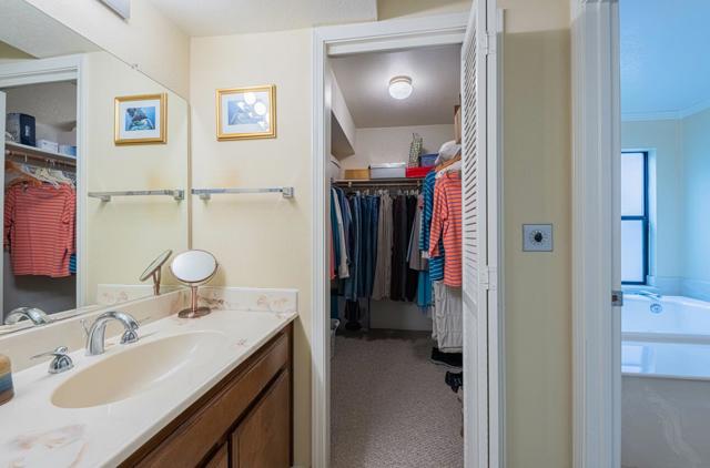 3016 Ransford Circle, Pacific Grove CA: https://media.crmls.org/mediaz/9631914d-1cff-4e4b-8eb7-8734b81ed18a.jpg