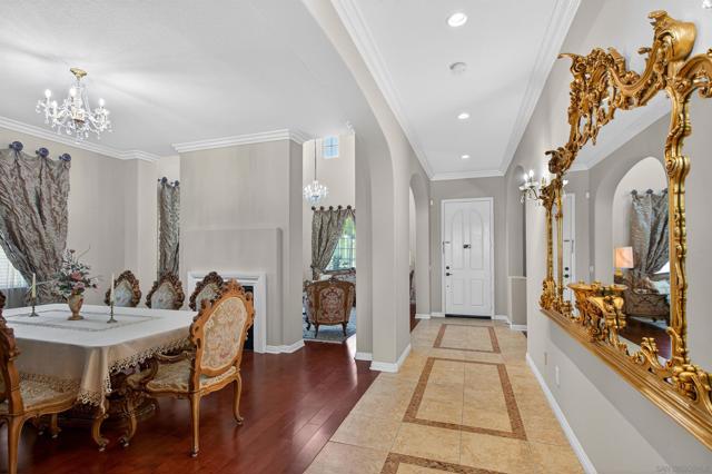 Image 11 of 73 For 18410 Lakepointe Dr