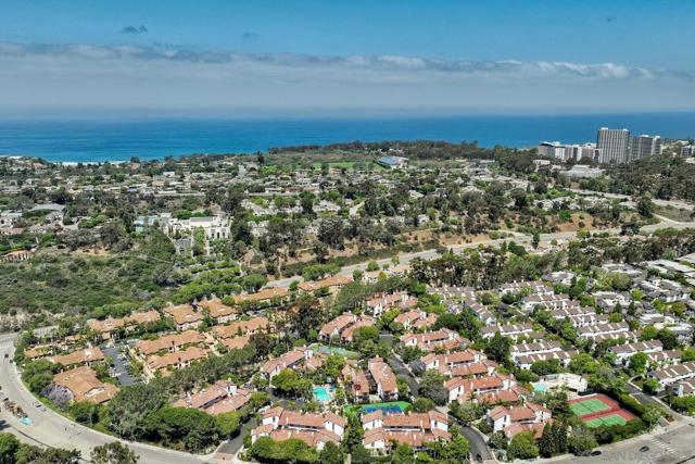 Image 45 of 49 For 8666 Villa La Jolla Drive  4