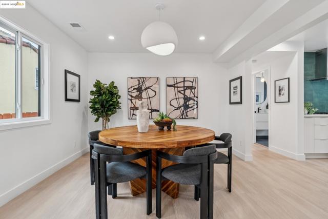 1207 Cedar St, Berkeley CA: https://media.crmls.org/mediaz/9634b652-50fa-45eb-9fab-8a2dec885265.jpg