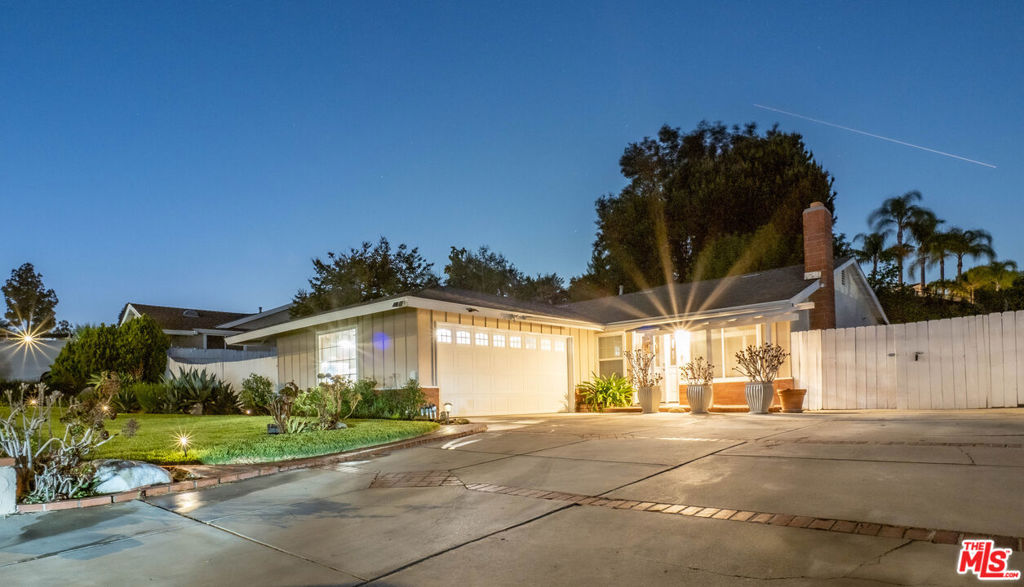 15335 Rolling Ridge Drive
