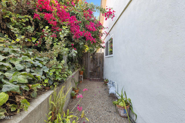 Detail Gallery Image 18 of 19 For 394 Maryville Ave, Ventura,  CA 93003 - 0 Beds | 2 Baths