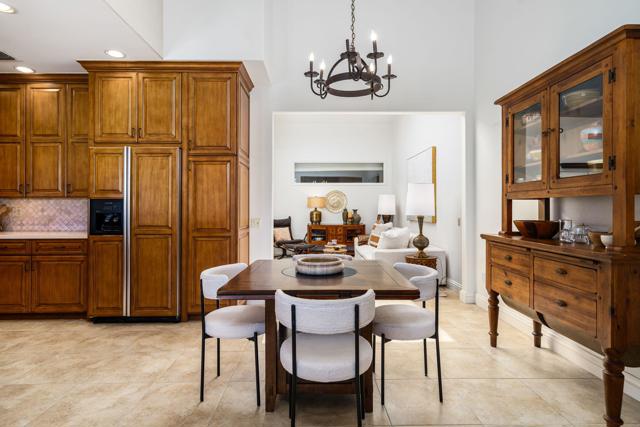 44825 Guadalupe Drive, Indian Wells CA: https://media.crmls.org/mediaz/9638e100-ec62-47c8-b2bd-a3510201dcc7.jpg