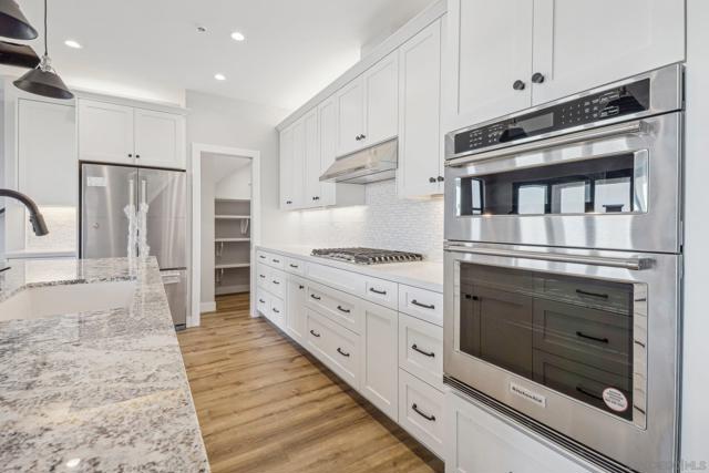 2948 Copley Ave, San Diego CA: https://media.crmls.org/mediaz/963c2412-d3df-406a-a054-1b79e27cd403.jpg