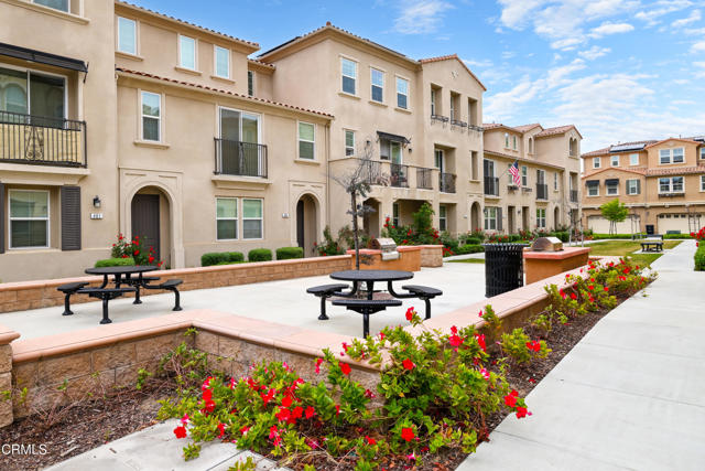 469 Pecana Street, Camarillo CA: https://media.crmls.org/mediaz/963c503e-efa2-4df7-9303-67c7c5828b21.jpg