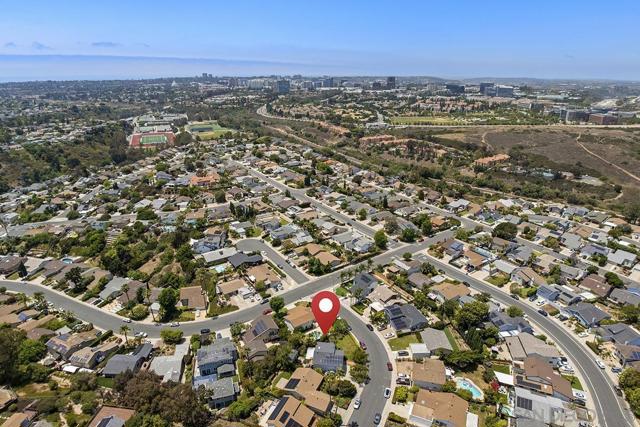 4635 Pauling Avenue, San Diego CA: https://media.crmls.org/mediaz/963d2e5a-58ed-469b-bc7e-06058d9f8798.jpg