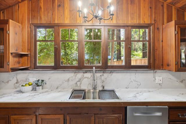 254 Teilh Drive, Boulder Creek CA: https://media.crmls.org/mediaz/963d7099-91c8-4ce3-8f2e-edcb3a771bdd.jpg