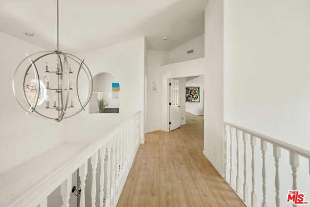 3646 Potosi Avenue, Studio City CA: https://media.crmls.org/mediaz/963dcf29-8bfc-4666-b344-42d9ebb40804.jpg