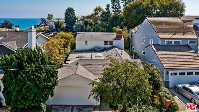 Drew Fenton | 424 Lombard Avenue Pacific Palisades CA | MLS: 6815653