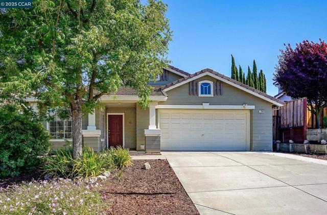 764 Steffa St, Bay Point CA: https://media.crmls.org/mediaz/963e24bd-bf15-46e7-9ec5-941d6fff3073.jpg