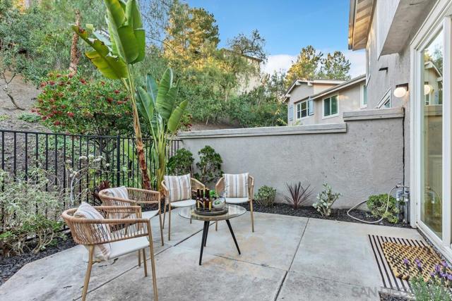 12035 World Trade Dr, San Diego CA: https://media.crmls.org/mediaz/963f88d4-a2fe-4810-aa72-4dac2d6f7032.jpg