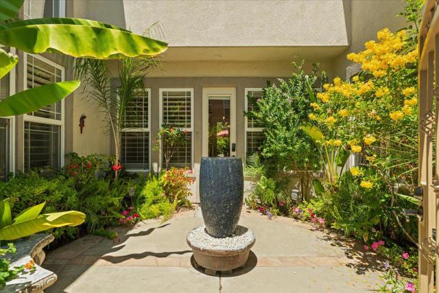 2316 Club Drive, Gilroy CA: https://media.crmls.org/mediaz/964007e2-bbc2-4c4c-995b-1dc9e1809403.jpg