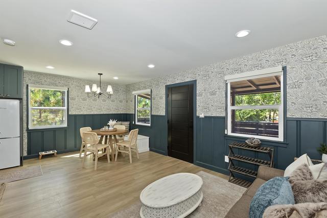 1128 E Country Club Blvd, Big Bear City CA: https://media.crmls.org/mediaz/9641332c-5584-40fd-8b90-af5a672dcc24.jpg