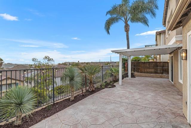 348 Plaza Los Osos, Chula Vista CA: https://media.crmls.org/mediaz/9642ba0f-667c-457d-9e98-3bb8b97d3777.jpg