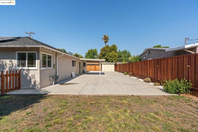 41 Belinda Dr, Pleasant Hill CA: https://media.crmls.org/mediaz/9645a920-4b9f-4894-9457-4f307d2ddb51.jpg