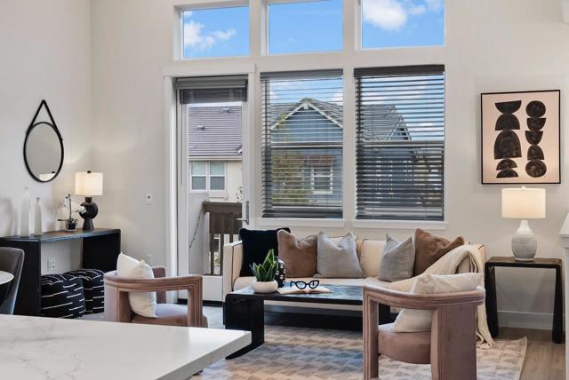 47382 Mission Falls Court, Fremont CA: https://media.crmls.org/mediaz/9646190a-e0f8-496a-b7f4-a728075531fc.jpg