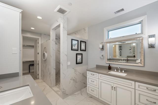 839 Reed Avenue, Pacific Beach (San Diego) CA: https://media.crmls.org/mediaz/9648b67b-2e11-4250-ba72-c10206af612d.jpg