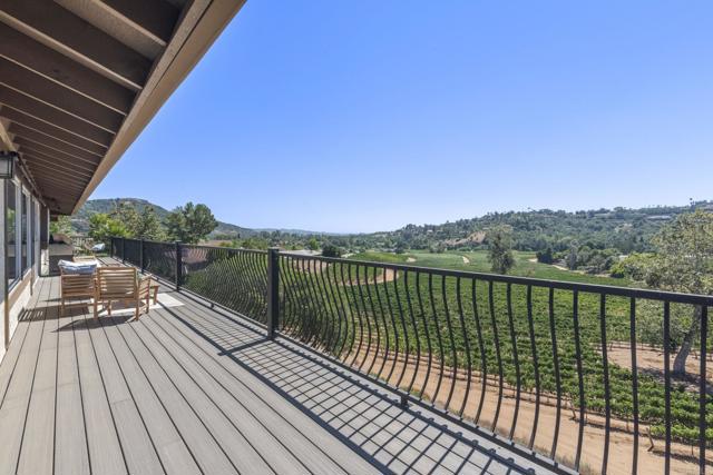 2839 Lakemont Drive, Fallbrook CA: https://media.crmls.org/mediaz/96498eed-0b6f-44b4-bfd3-b1b71954a082.jpg