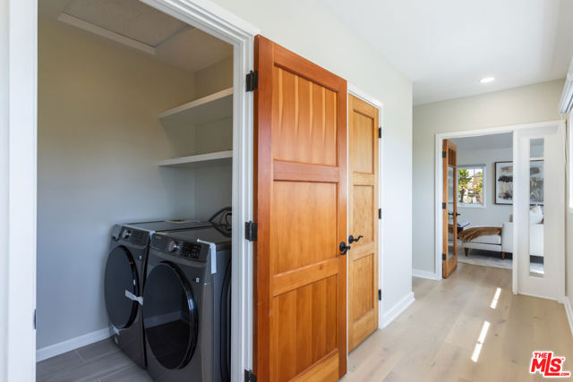 Drew Fenton | 509 Wynola Street Pacific Palisades CA | MLS: 7365865 Drew Fenton | 509 Wynola Street Pacific Palisades CA | MLS: 7365865