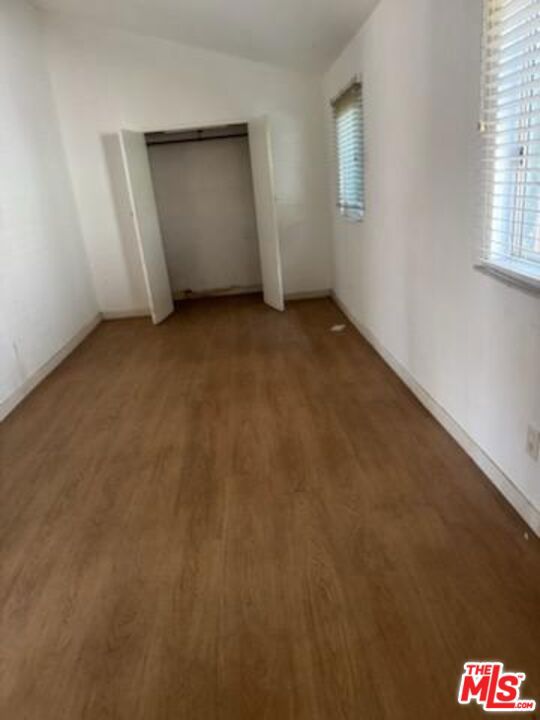 826 East 65th Street photo 4