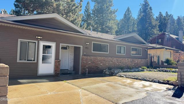 Detail Gallery Image 5 of 22 For 851 Adu Pine Knot Ave #1/2,  Big Bear Lake,  CA 92315 - 1 Beds | 1 Baths