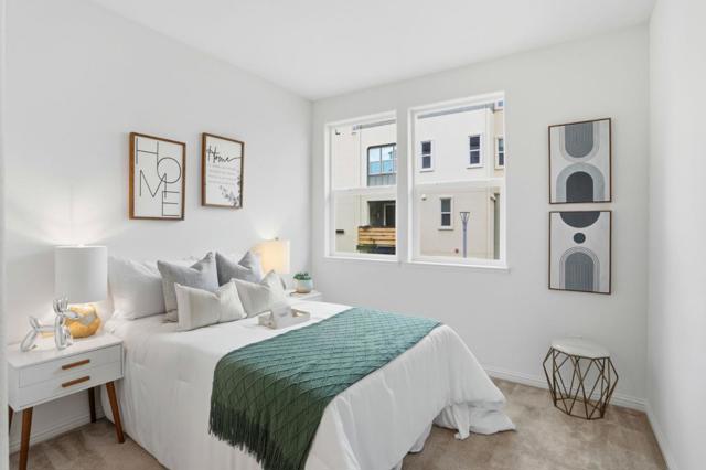 678 Squire Avenue, San Jose CA: https://media.crmls.org/mediaz/9650ccfb-2a55-4d5d-a219-096308cb41cd.jpg