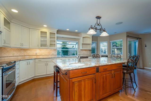 3475 E Karena Court, Camarillo CA: https://media.crmls.org/mediaz/96515520-0a71-4f5b-b7ab-d146cfe92c80.jpg