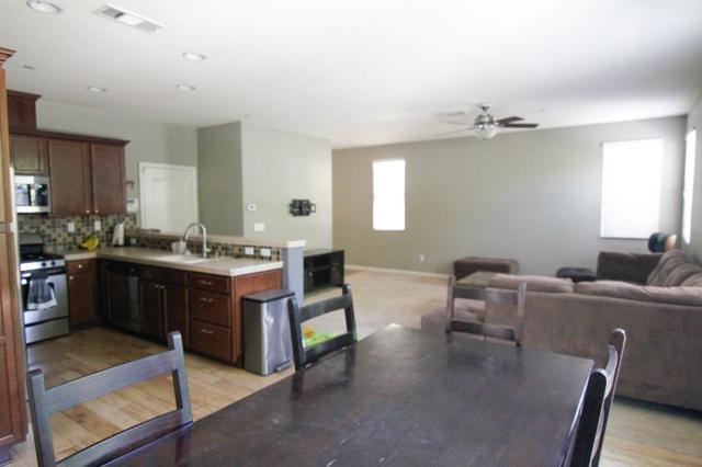 120 Sturla Way, Gilroy CA: https://media.crmls.org/mediaz/9652b441-276b-4598-a6f7-dfb37ec73b73.jpg