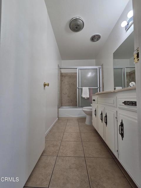 Detail Gallery Image 11 of 13 For 18534 Symeron Rd, Apple Valley,  CA 92307 - 3 Beds | 2 Baths