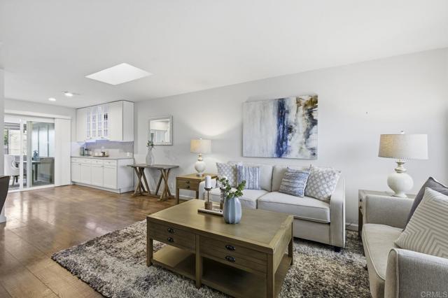 3902 Vista Campana N, Oceanside CA: https://media.crmls.org/mediaz/965326d7-717c-4fbf-82f4-e3895006defe.jpg