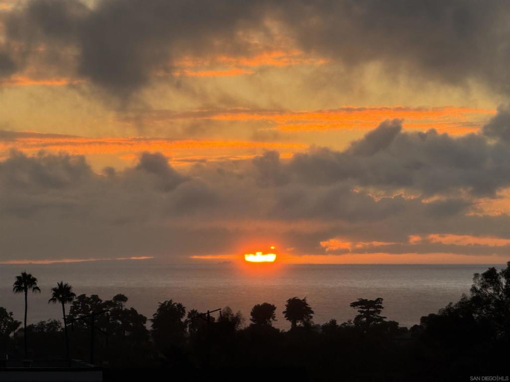 965426E5 B87A 4543 B824 6Cd10Eae2Fa5 1711 Burgundy Rd., Encinitas, Ca 92024 &Lt;Span Style='BackgroundColor:transparent;Padding:0Px;'&Gt; &Lt;Small&Gt; &Lt;I&Gt; &Lt;/I&Gt; &Lt;/Small&Gt;&Lt;/Span&Gt;