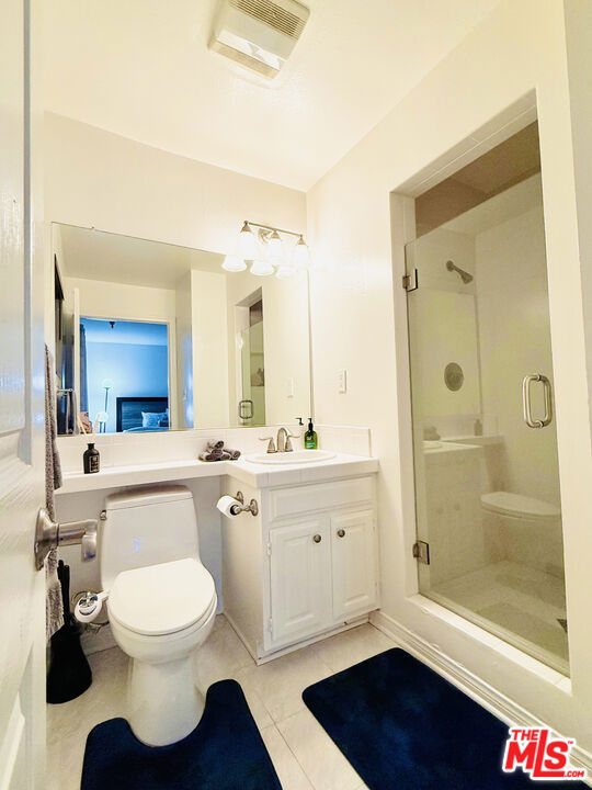 Drew Fenton | 11907 Darlington Avenue Los Angeles CA | MLS: 7264256
