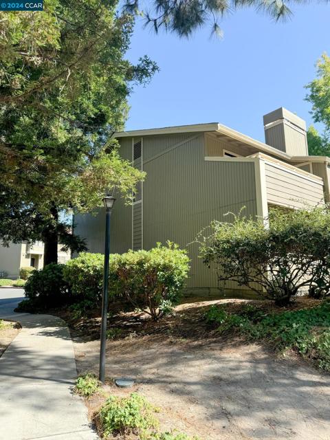 436 Eastgate Ln, Martinez, California 94553, 2 Bedrooms Bedrooms, ,2 BathroomsBathrooms,Condominium,For Sale,Eastgate Ln,41074650