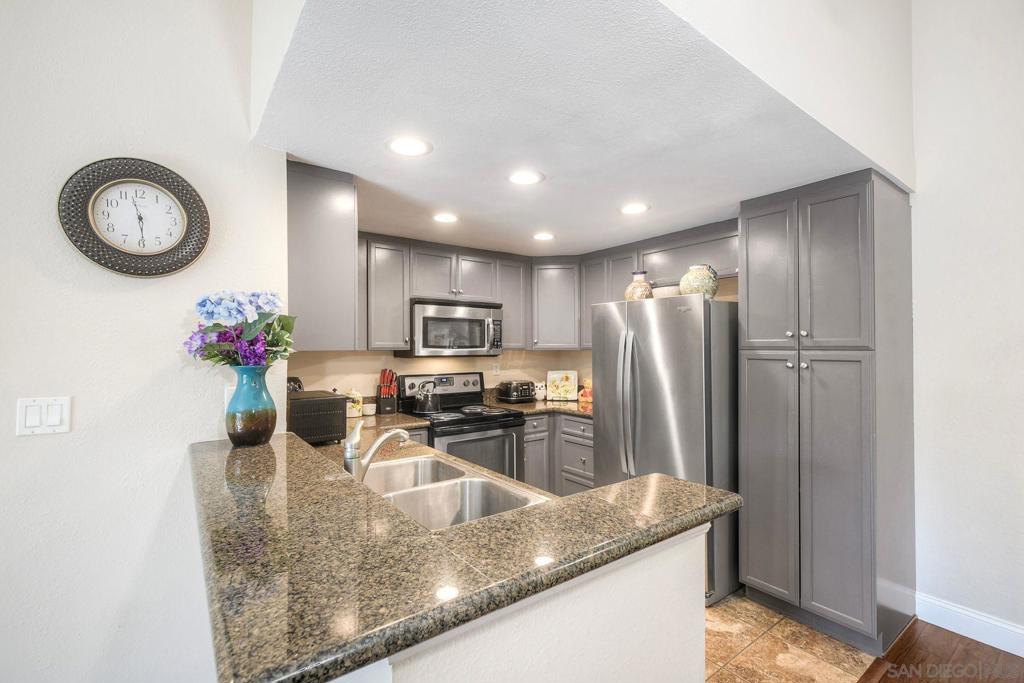 15293 Maturin Dr - photo 11