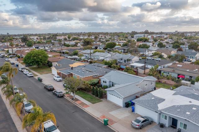 3460 Atlas St., San Diego CA: https://media.crmls.org/mediaz/96570104-76a7-400d-a9f3-23d79ce4b437.jpg