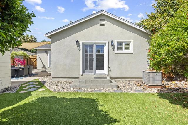 1986 Cottle Avenue, San Jose CA: https://media.crmls.org/mediaz/9657f47c-4356-4241-9c60-607acfd767e1.jpg