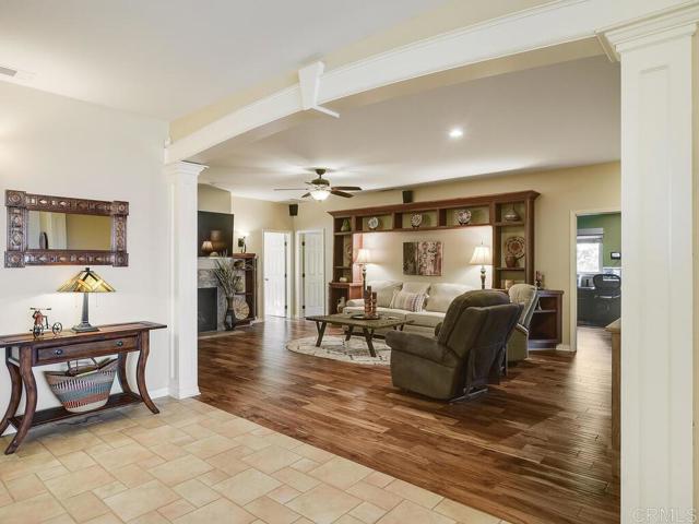31755 Rancho Vista Road, Temecula CA: https://media.crmls.org/mediaz/9658249d-9160-4136-a2cf-5e871ea3c2b4.jpg
