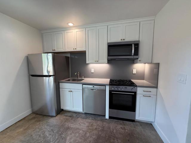 124 Winfield Way, Aptos CA: https://media.crmls.org/mediaz/96587859-7f5f-4419-ab03-d2e63fd06b38.jpg