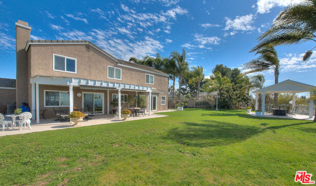 500 Topside Place, Diamond Bar CA: https://media.crmls.org/mediaz/96589da7-d41c-43fc-9223-bc25955149f2.jpg