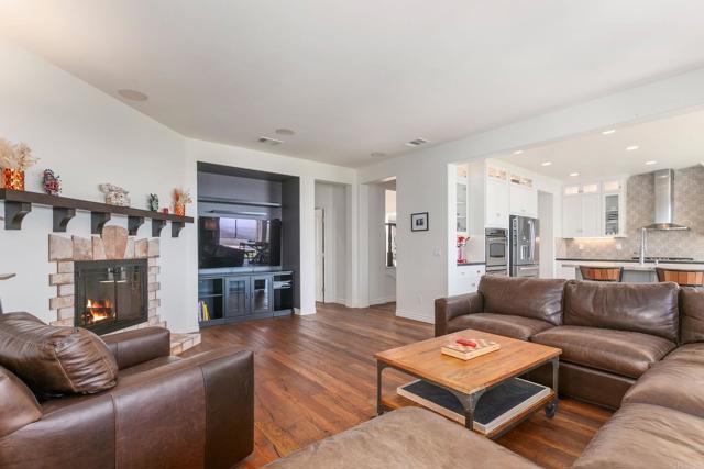 Image 10 of 74 For 1251 Holmgrove Drive