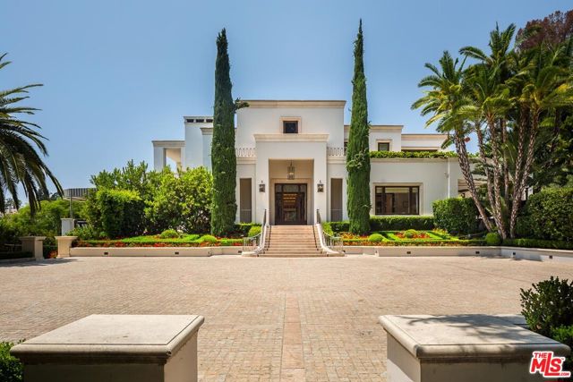 1210 Benedict Canyon Drive, Beverly Hills, California 90210, 11 Bedrooms Bedrooms, ,13 BathroomsBathrooms,Residential,For Sale,Benedict Canyon,21791862
