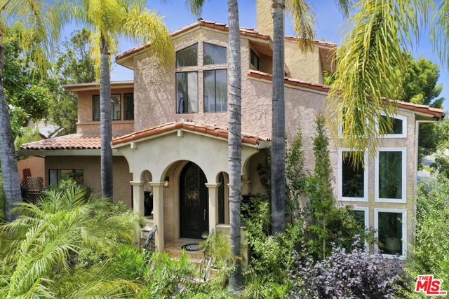 2223 Marine Street Santa Monica, California Amazing opportunity in highly sought after Sunset Park in Santa Monica! Mediterranean custom built 5 bed, 5 bath home with abundant square footage. Fabulous features include an open foyer with soaring cathedral ceilings, marble floors, gourmet kitchen with top of the line stainless steel appliances and beautiful French doors. Large serene backyard lounge area. The 8000+ square foot lot also features a detached 1 bedroom guest house with its own entrance! Great potential to add touches and move in or investors to renovate and sell!