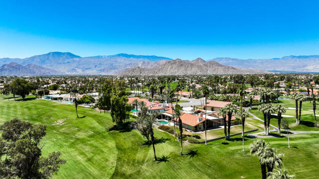 43081 Port Maria Road, Bermuda Dunes CA: https://media.crmls.org/mediaz/965b2f49-175f-416c-9660-404eed4234e2.jpg